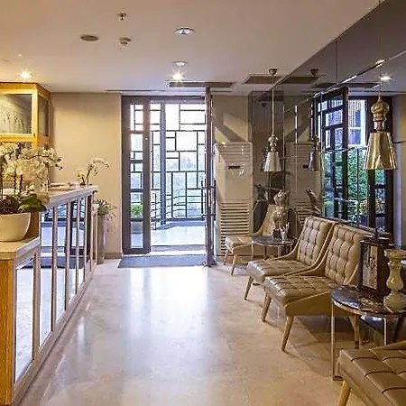 The Gate Atasehir Finance Center מלון 5*