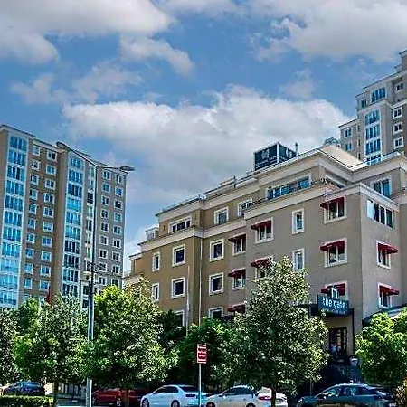 The Gate Atasehir Finance Center מלון